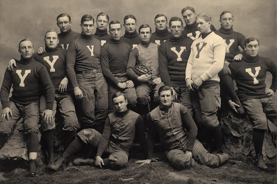 1902yale_team_photo.png